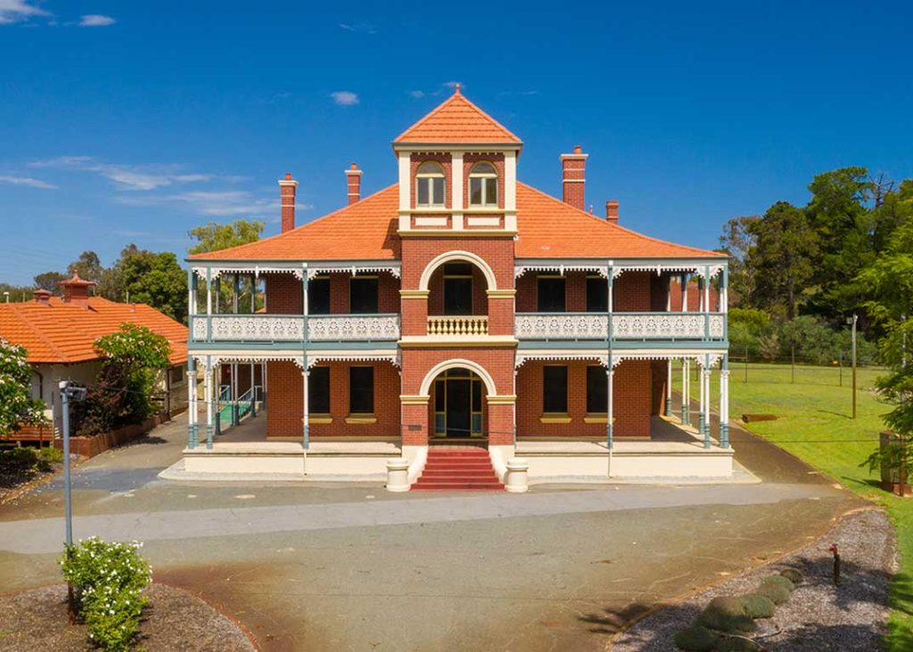 Case Study: The Town of Victoria Park Select MAGIQ Performance budgeting and reporting solution.